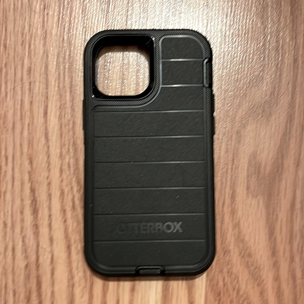 Outerbox iPhone 12 mini case Defender pro